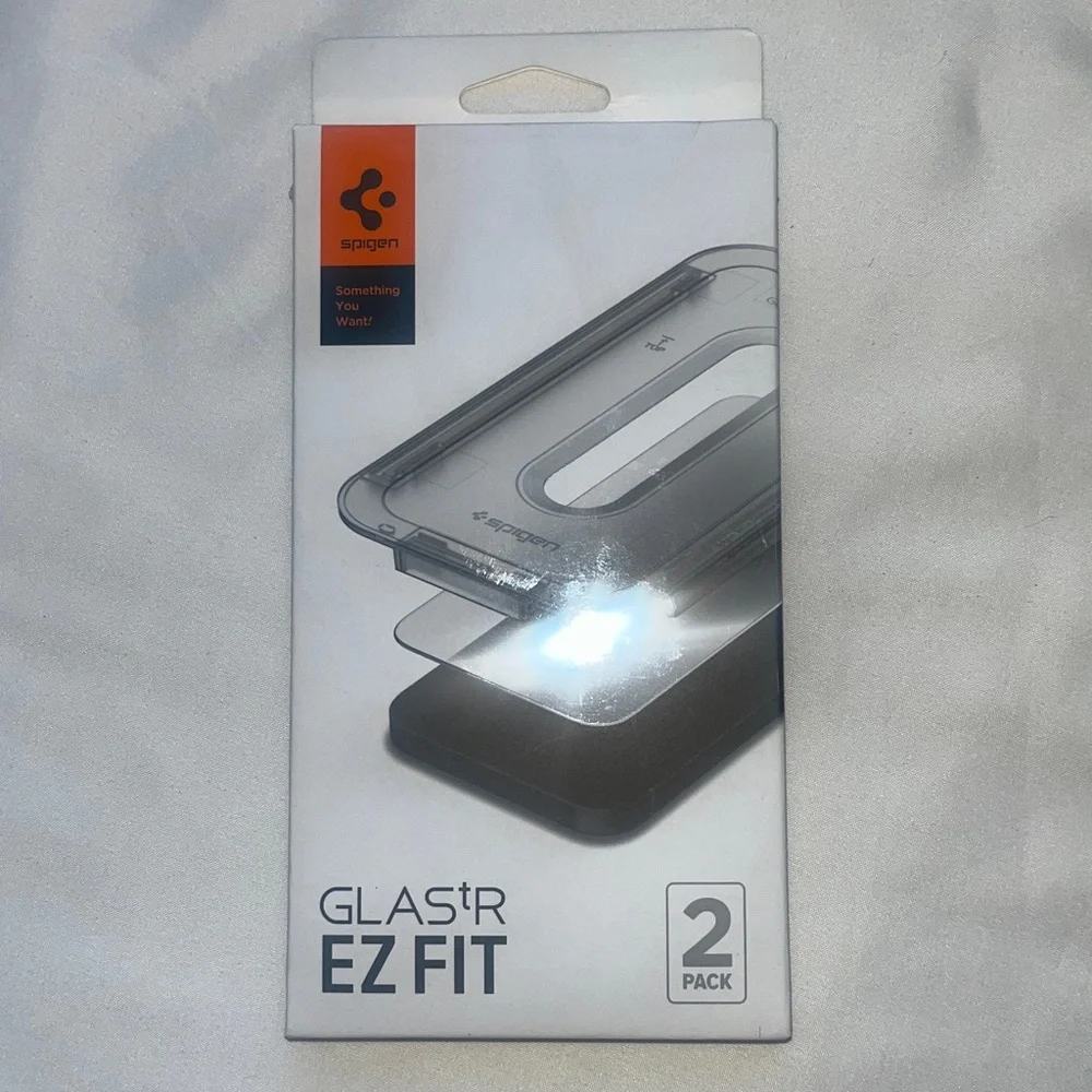 Spigen Glas.tR EZ Fit 2 Pack Screen Protector - Clear and Black